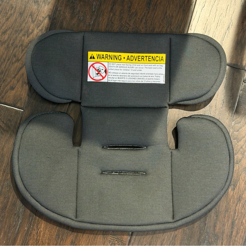 pad from Graco EasyTurn 2-in-1 Convertible Car
Seat